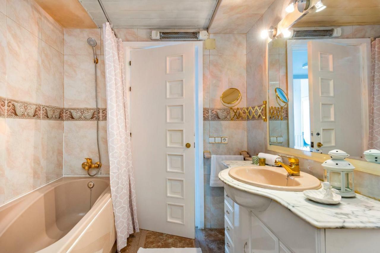 Hsh Suites Magdalena Sevilla Exteriör bild